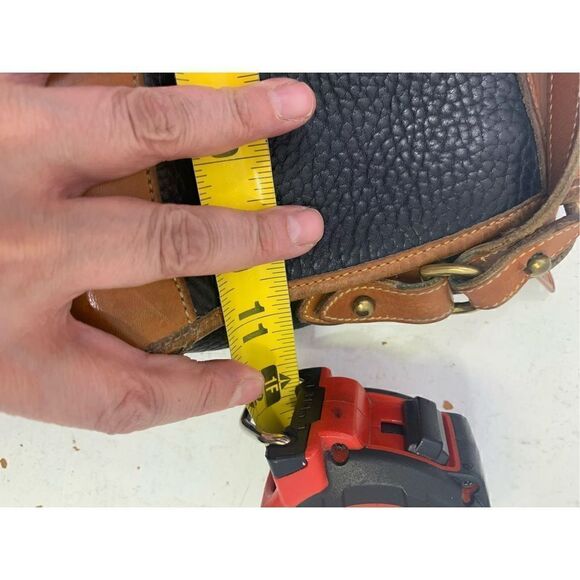 Dooney & Bourke VTG Shoulder Bag - Picture 11 of 12